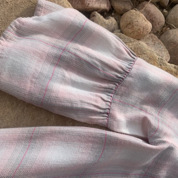 White Crow off-the-shoulder flannel - Picture 4 of 5